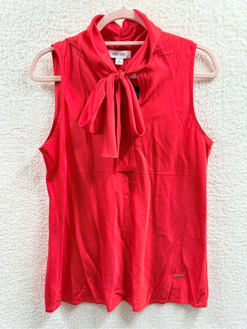 Nine West Red Sleeveless Scarf Tie Neck Blouse Size M Nwt